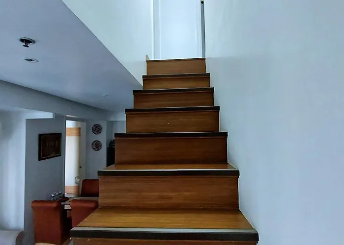Victoria Bgc 2 Bedrooms Apartment