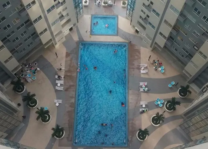 Victoria Bgc 2 Bedrooms Apartment Manila
